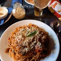 Veggie pasta (ook vegan) met edelgistvlokken at Moby Dick in Antwerpen