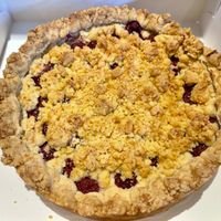 Kersen-Vanillepudding taart at Junglicious in Evergem