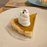 Pumpkin pie at Trick or Treat Vegan Sweets (formerly Canelita Sweets) in Osaka