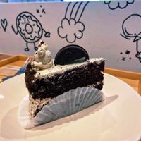Oreo cake  at Trick or Treat Vegan Sweets (formerly Canelita Sweets) in Osaka