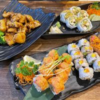 Sesame beef, pistache, ocean and ete  at OPLANTE Vegan Sushi & Wok  in Montreal