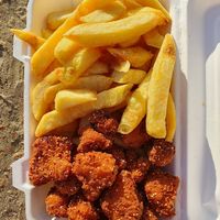 Moroccan style cauliflower bites (special) with chips at Sandy's in Folkestone