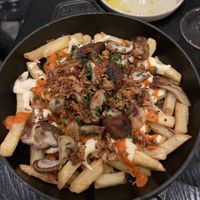 Fries sin carne  at PLANTn - Sapphire House Antwerp in Antwerpen