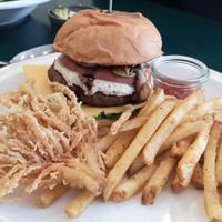 3 Mushrooms & Onion Burger #Veganuary at VFUS 비푸스 in Seoul