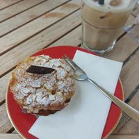apple oat pastry and iced latte with oat milk at Isabella Glutenfeie Pâtisserie in Frankfurt