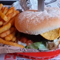 Vegan burger at Corta Colina Streetfood in Tilburg