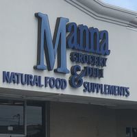 Sign at Manna Grocery and Deli in Tuscaloosa