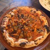Vegan pizza - no cheese   at Pane e Vino in Lentag