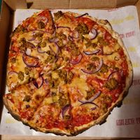 Pizza vegan tuna at Milano Vice - St. Pauli in Hamburg