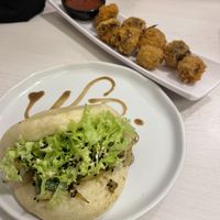 Vegan Bao and fried mushrooms  #Veganuary at Woking Dead in Cancun