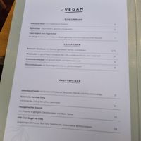 Ganze Seite mit veganem Gerichten. at HYG Restaurant & Bar in Weggis