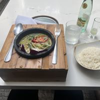 green curry with tofu  at Manaw in Mexico City