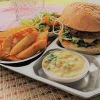 Burger & Fries at Lamai Veggie in Koh Samui