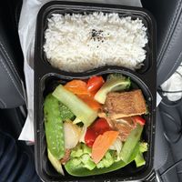 Tofu with mixed vegetables and rice   at Vegify in Knoxfield