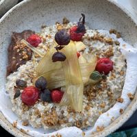 Overnight oats  at Un.common in Amsterdam