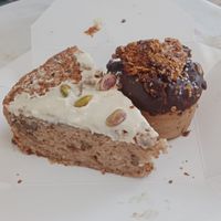  at Surfin Coffee & Bowls in Costa Da Caparica