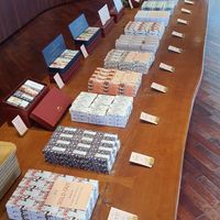 choose your flavors here (real food is in a fridge) at Guemokdang - Insadong 금옥당 in Seoul