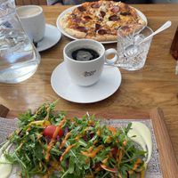 vegan mushroom flatbread   at Salka in Husavik