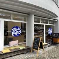Store front  at Nieuwe Vaart in Antwerpen