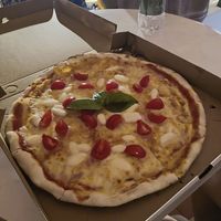Spring Pizza at Pizzeria Bella Italia in Himare