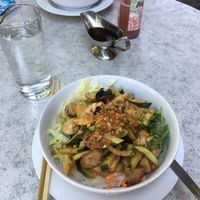 Rice noodle salad with tofu at Samadhi in Berlin