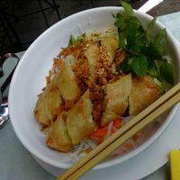 Rice noodles with spring rolls at Samadhi in Berlin