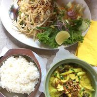 Pad Thai with no egg, coconut milk stew (#58) at Samadhi in Berlin