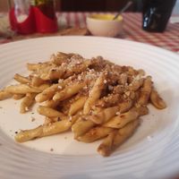 Vegetables pasta with vegan parmesan at Te lo do io il Vegano / La Stella Vegan in Lierna