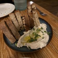 Sourdough appetizerr  at Fitz on 4th in Philadelphia