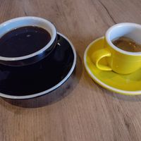 Americano and espresso (oat milk heated in shot glass) at The Golden Stack in Cordoba