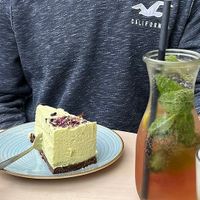 Avocado Limetten Kuchen  at Café Menthe in Frankfurt