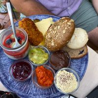 Vegan breakfast platter at Café Menthe in Frankfurt