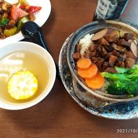 Hongkong Clay Pot Rice at Vegetarian Villas 素雅轩 in West Singapore