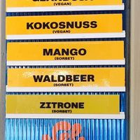 Ice cream flavors (two plant milk variants) at Acero - Eiscafé und Bistro in Basel