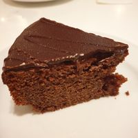 vegan sachertorte at Kipferl in London