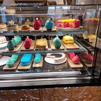 Vegane Kuchenauswahl at Manuto Café in Tuttlingen