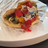 Döner mit einer Art Crispy "Chicken" at Manuto Café in Tuttlingen