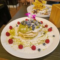 Pistazien Pancakes at Manuto Café in Tuttlingen
