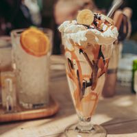 Banoffee caramel frappuccino  at Frank & Charlie in Enschede