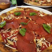 Vegan version of the ham and mushroom pizza at New Bridge Sprizza in Florence