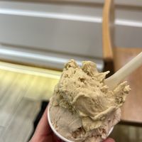 Pistacchio e nocciola  at Gelateria Paniko in Lucca