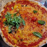 Pizza Margherita/Vegeteriana at L'Osteria in Karlsruhe