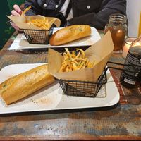 Lunch Menu: One Goldy, Mexicanas and a beverage (+2€ extra for Fritz Cola or Lemonade, the iced tea is not! vegan) at Bibis Baguettes & Burger in Frankfurt