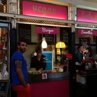  at Sun Day Burgers - Markthalle Neun in Berlin