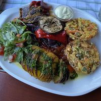 Grillgemüse & Tempura-Taler €19,20 (12.08.23)  at Hotel Kapuzinerhof in Laufen