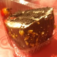 Torta de chocolate at Loving Hut Lince in Lima