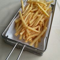 Patatine fritte at Ristorante Burro & Alici in Mondolfo