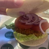 No-chicken burger   at Mr. Vegan Foodbar in Apeldoorn