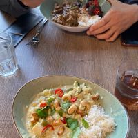Thai Coconut Curry & Java Curry  at Mr. Vegan Foodbar in Apeldoorn
