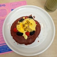 with pistachio saffron ice cream  at Moak Pancakes - Pijp in Amsterdam